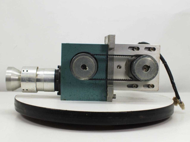 Yaskawa SGML-04AF14 servo motor gearbox assembly – left side view showing timing belt pulleys and output flange