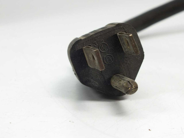Close-up of the 3-prong AC power plug attached to the Wheelco Amplitrol 152 temperature gauge