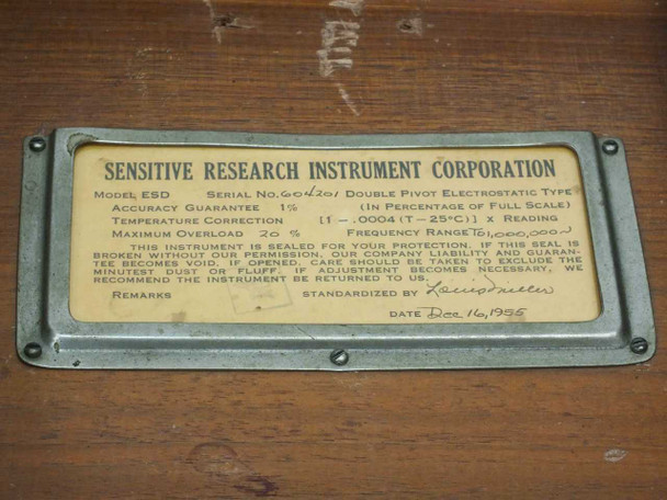 Sensitive Research Instrument Corporation data plate on lid interior: Model ESD, Serial No. 60420, Double Pivot type, 0–5000V, 1% accuracy, frequency to 1,000,000 Hz, dated December 16, 1935