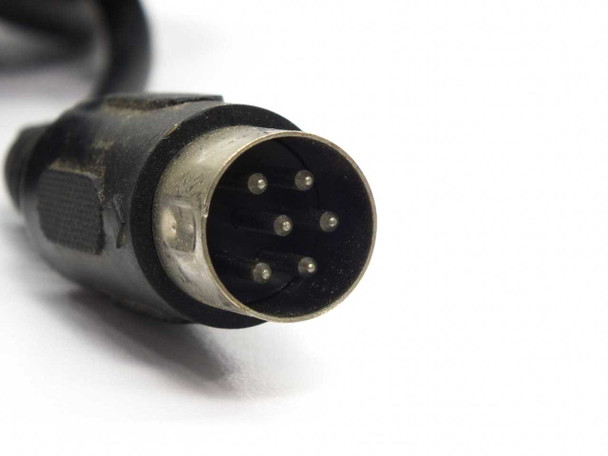 Sanyo FS-55 cable connector – close-up of 5-pin DIN male plug