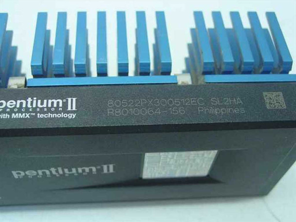 Intel Pentium II 80522PX300512EC SL2HA label detail showing full part number, stepping, and Philippines origin marking
