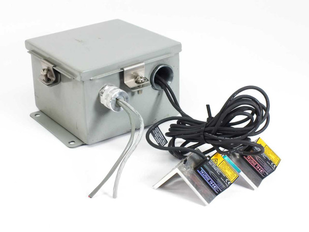 Keyence BL-1301 laser barcode readers and N-R4 amplifiers with Wiegmann BN4060604CHWW cutout box – full assembly front view with cables and readers laid out