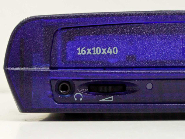 Iomega 30799800 front panel close-up showing 16x10x40 speed rating, headphone jack, volume dial, and play button