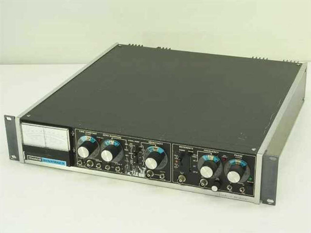 Ithaco Dynatrac 3 Lock-in Amplifier 393-02 — full front panel view showing meter, control knobs, and rack ears