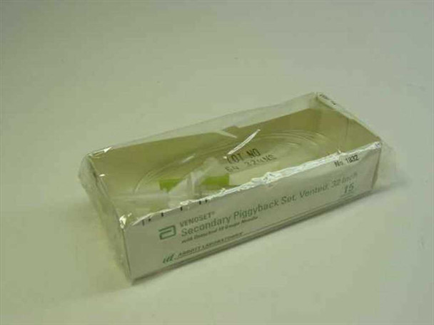 Abbott VENOSET 1832 Secondary Piggyback Set in original sealed packaging, top view showing tubing and needle inside