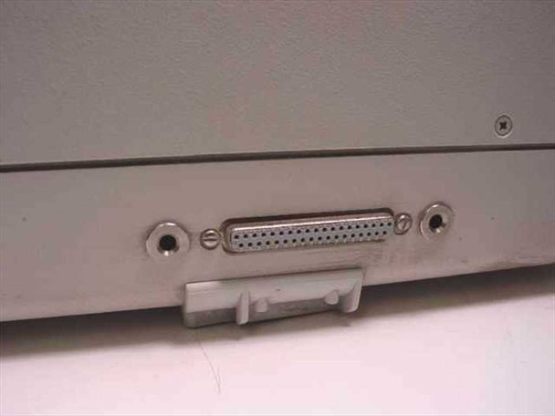 Mennen Medical Monitor 282 bottom panel — DB25-style connector with two flanking audio/signal jacks