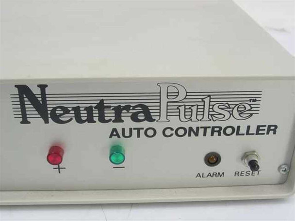 Neutra Pulse Auto Controller DC Ionization System — close-up of front panel showing brand logo, red and green LED indicators, Alarm and Reset buttons