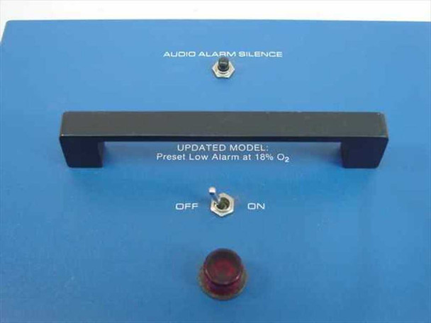 Top panel of Ventronics 5528 showing Audio Alarm Silence button, carry handle, ON/OFF toggle switch, and red alarm indicator light