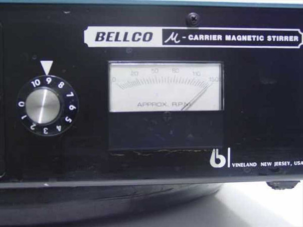 Bellco 7765-06065 µ-Carrier Magnetic Stirrer – close-up of front panel showing rotary speed dial (positions 1–10), analog Approx. RPM meter (scale 0–150), and Bellco Vineland NJ logo