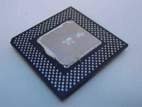 Intel Celeron FV524RX500 SL3FY processor – underside view showing gold FCPGA contact pads and integrated heat spreader