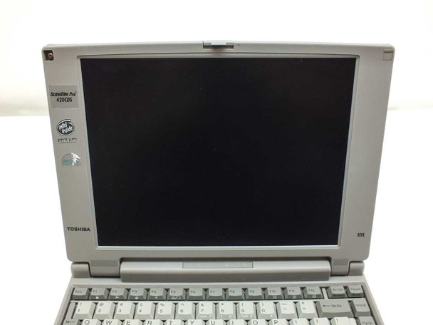 Toshiba Satellite Pro 420CDS – lid screen close-up showing Satellite Pro 420CDS branding badge and Intel stickers