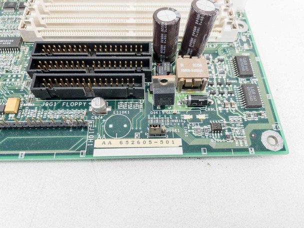 Intel AA652605-501 motherboard – close-up of board silkscreen label showing part number AA 652605-501 and floppy header