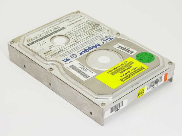 Maxtor 82400D4 IDE hard drive – angled top view showing Compaq spare label and Maxtor branding