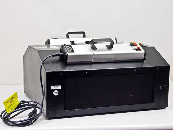 Spectroline CC-80 UV Analyzer Viewing Cabinet w/ 2 lamps