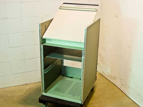 HP 1117B Testmobile rackmount chassis