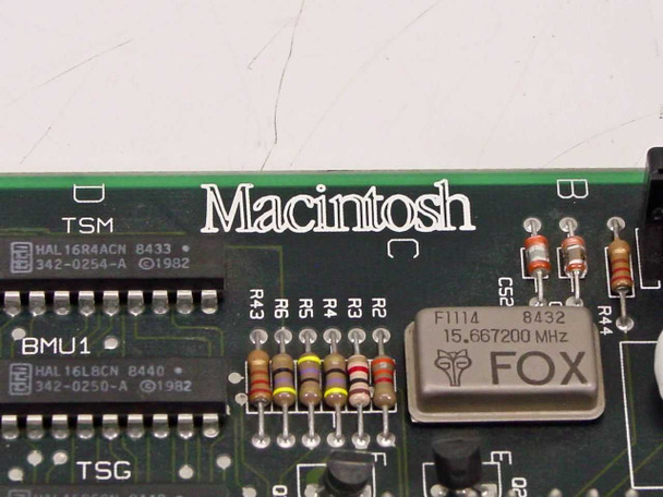 Apple 630-0101 128K Macintosh Logic Board Motherboard