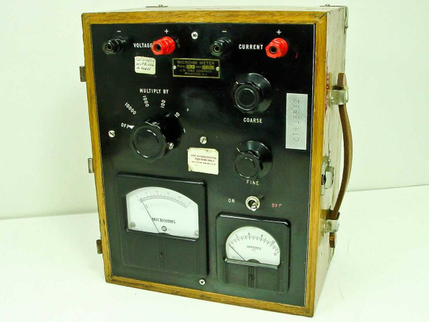 J.W. Dice Co. Model 151 Microhm Meter – full front view showing wood carry case, black front panel, dual analog meters, Multiply By rotary switch, Coarse and Fine rheostats, voltage and current banana jacks