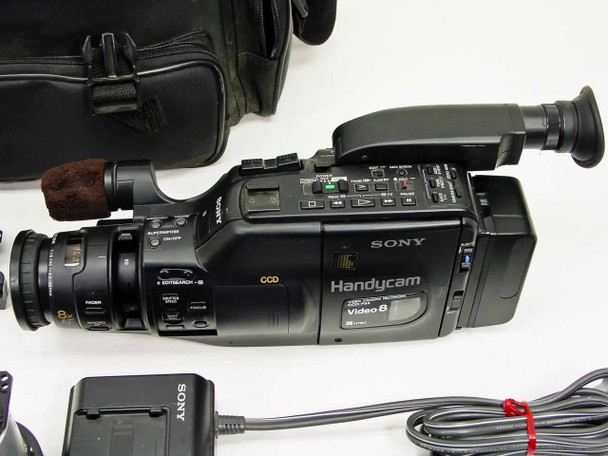 Sony CCD-F55 Handycam video 8 Camcorder DC 6V
