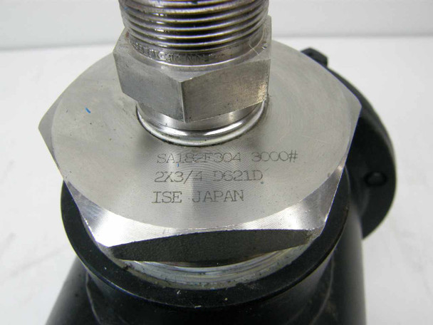 Thermal Transfer 4F352 — close-up of stainless flange fitting marked SA182-F304 3000# 2x3/4 D621D ISE Japan on oil port