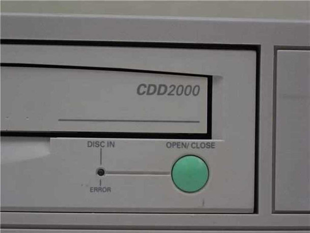 Philips CDD2000 front bezel close-up showing CDD2000 model label, DISC IN indicator, ERROR indicator, and green OPEN/CLOSE button