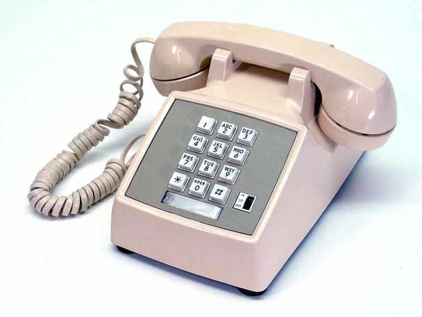 AT&T CS2500DMGB Single Line Telephone 84193