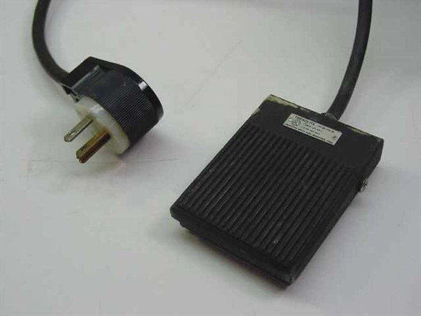Wems MP100 foot pedal control and twist-lock power plug – close-up showing pedal and connector detail