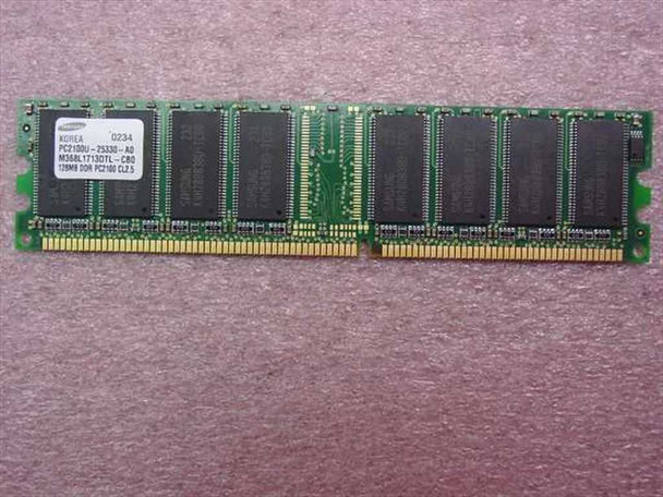 Samsung M368L1713DTL-CB0 128MB DDR PC2100 CL2.5 DIMM – component side with Samsung label showing PC2100U-25330-A0 and RAM chips
