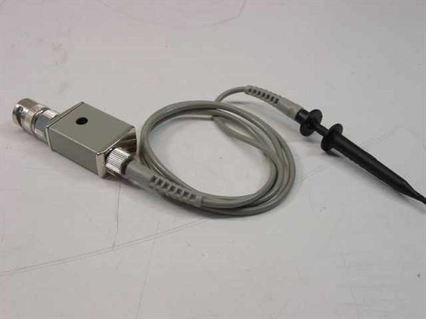 HP 10432A Miniature Passive Probe — BNC compensator body and cable with probe tip, right side view