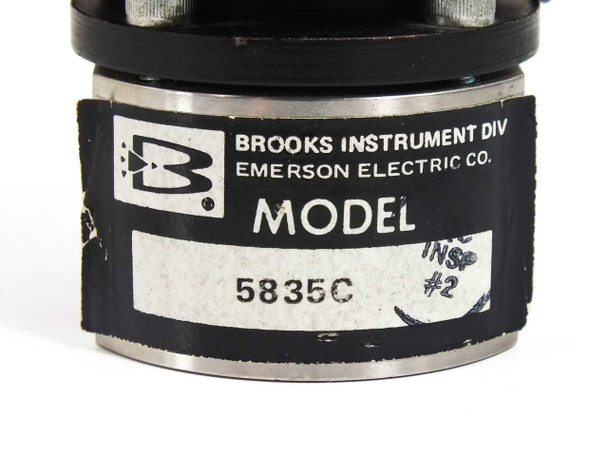 Brooks Instrument Div Emerson Electric Model 5835C label close-up on valve body
