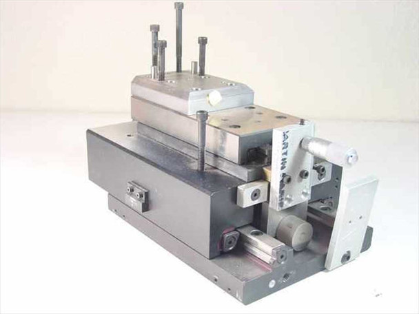 Custom Linear bearings Apparatus