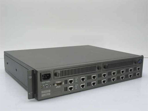 IBM 85H5023 16-Port LANStreamer Network Switch 8272-216 100-120v/200-240v