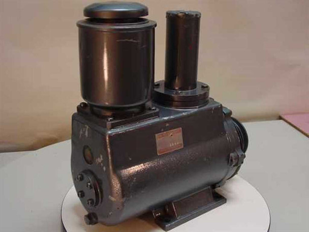 ULVAC D-950 Oil Rotary Vacuum Pump right-side view showing rating plate, oil sight ports, and mounting base