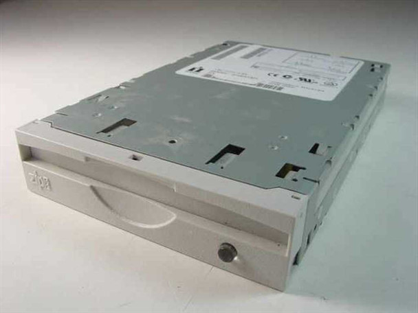 Iomega 30086600 Zip Drive Internal Z100ATAPI - P/N 5500946