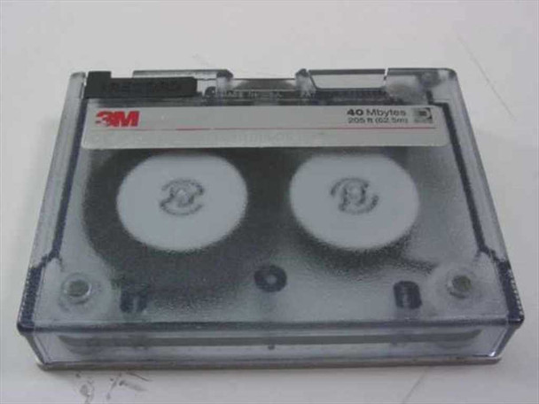 3M DC 2000 40MB Mini Data Cartridge Tape front label view showing 40 Mbytes and 205ft (62.5m) markings