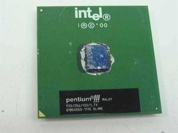 Intel Pentium III SL4ME 933MHz FC-PGA CPU — top view showing Intel logo, iMC 2000 mark, and processor label reading 933/256/133/1.7V SL4ME