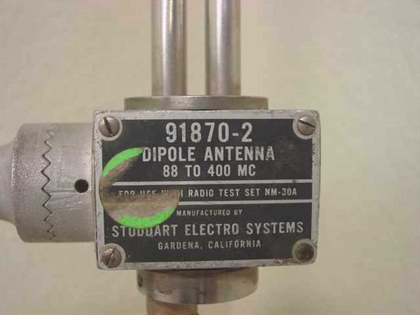 Close-up of Stoddart 91870-2 dipole antenna nameplate reading '88 to 400 MC, For Use With Radio Test Set NM-30A, Manufactured by Stoddart Electro Systems, Gardena California'