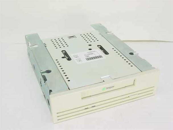 Seagate 70101816-001 4/8 GB Internal SCSI Travan 3.5" Tape Drive STD280