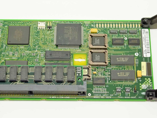 Compaq Smart-2SL PCB close-up showing memory modules, controller ICs, and board silk-screen 'COMPAQ SMART 2SL' designation