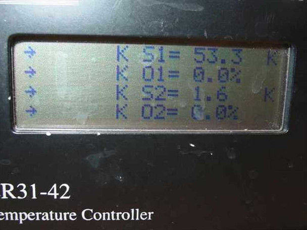 RMC Cryosystems CR31-42 Temperature Controller – LCD display close-up showing K S1, K O1, K S2, K O2 temperature setpoint readouts