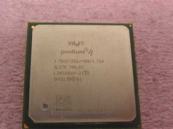 Intel Pentium 4 SL5TK processor top label close-up showing SL5TK stepping, MALAY country of manufacture, and batch code L285A864-2132