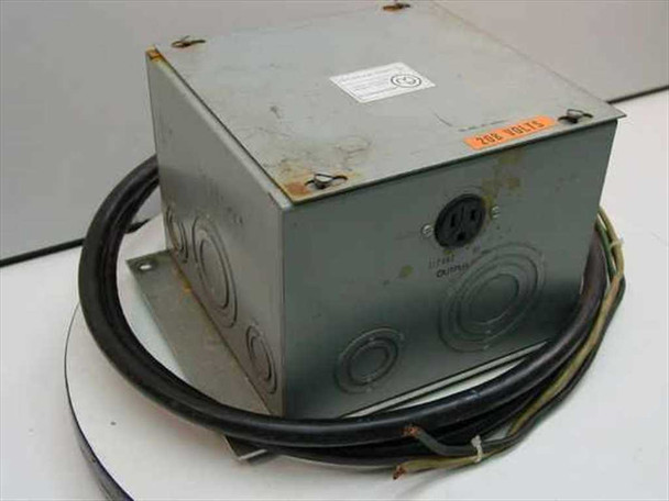 UNK none Step-down Transformer 240>117 60Hz.