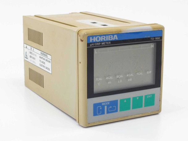 Horiba TD-950 E pH/ORP Panel Meter – front panel with LCD display and MODE/ENT buttons, angled left view
