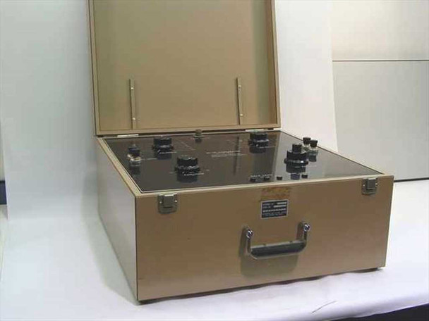Engelhard 36840 AC-DC Comparator Range 0.5-500 Built-In Case with Handle