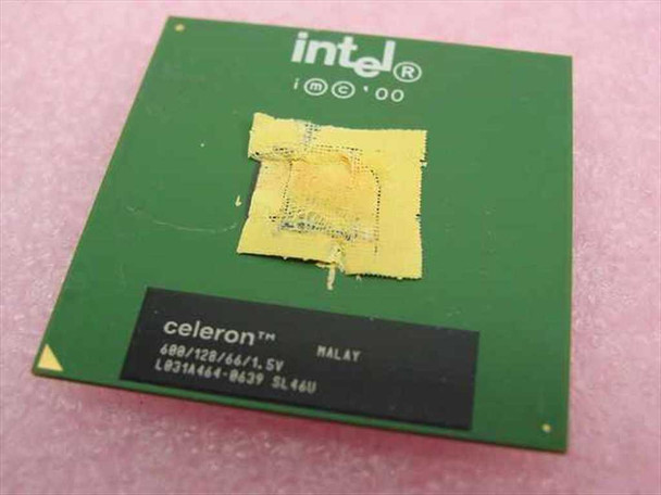 Intel Celeron SL46U 600MHz FC-PGA Socket 370 CPU — top view showing Intel and Celeron markings, 600/128/66/1.5V, with thermal pad residue