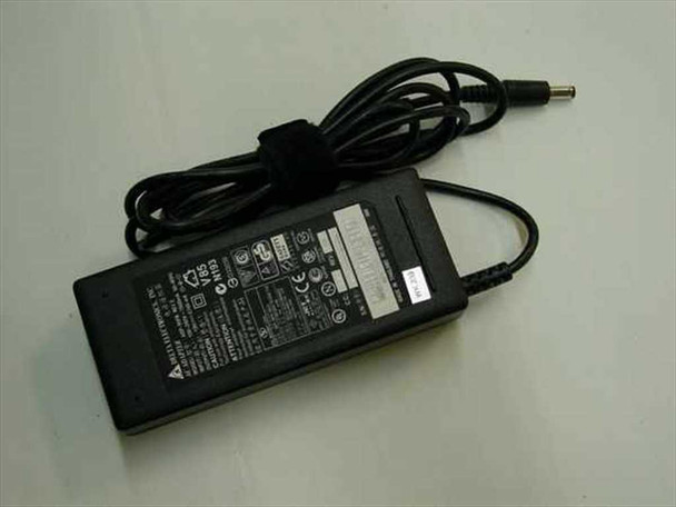 Delta Electronics ADP-90FB AC Adapter 19VDC 4740mA Barrel Plug