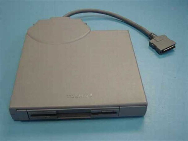 Toshiba PA2611U 1.44 MB 3.5" Selectbay External Laptop Floppy Driv