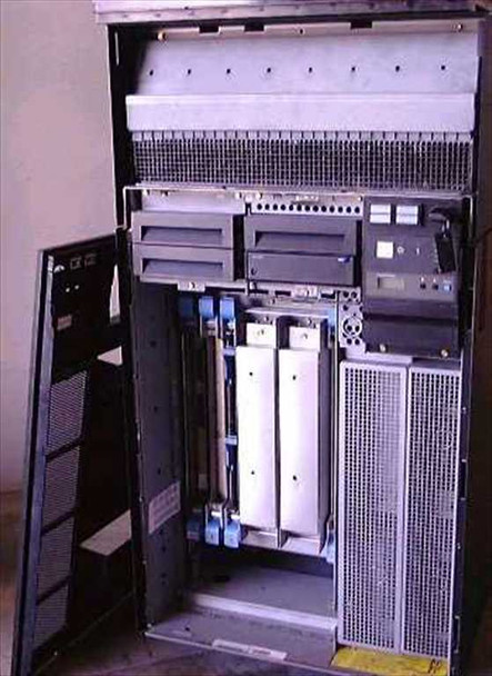 IBM 9406-300 AS-400 Midrange Computer