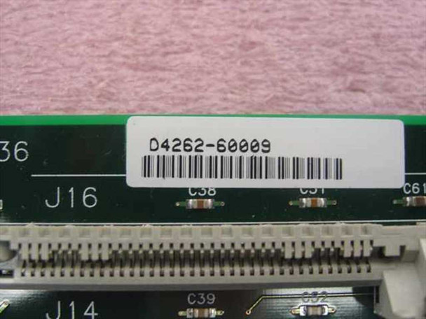 HP D4262-60009 Memory Board – close-up of barcode label showing part number D4262-60009 and connector edge with slot designations J14 and J16