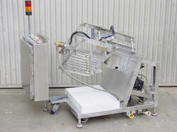 GE Fanuc Bodine FPM chemical mixing station – full left-side view showing complete machine profile with tray extended and alarm stack light visible
