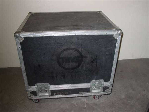 J.H. Sessions 31w25d25hc Road Case with Casters.
